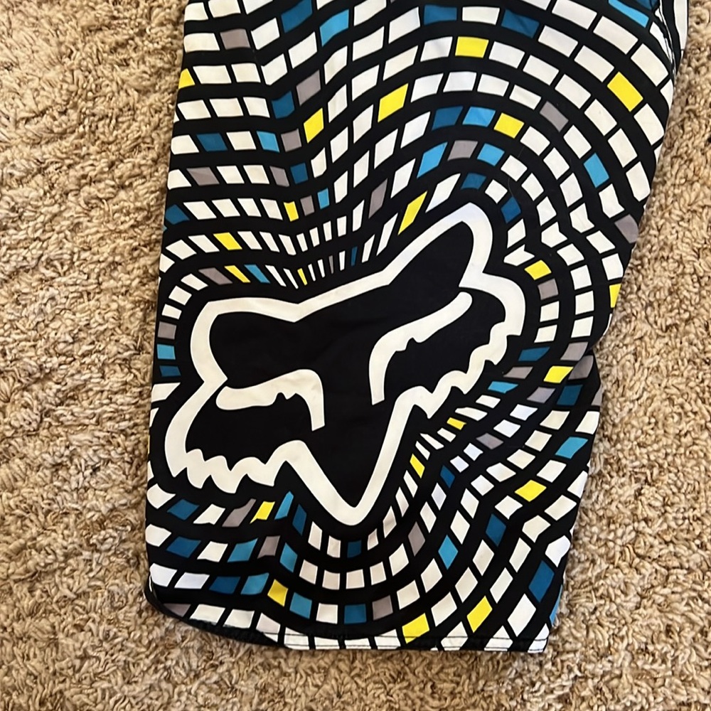Fox Head Racing Swim Trunks - Picture 4 of 5